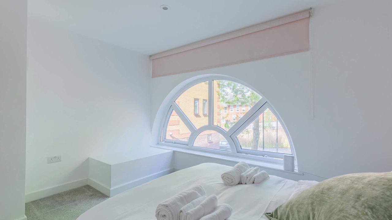 Photo of Bedroom in Rotherhithe