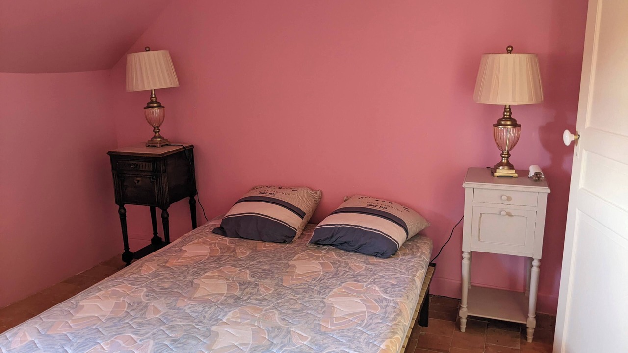 Photo of Bedroom in Saint-Germain-des-Champs