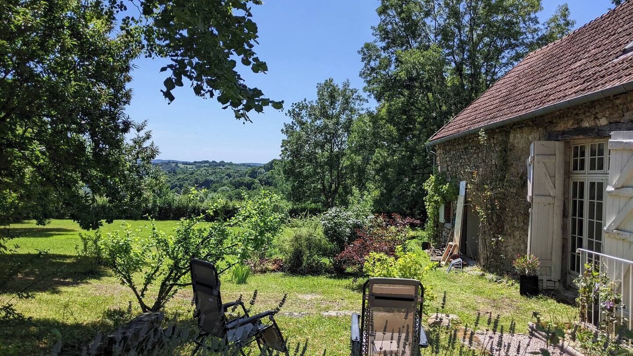 Photo of Outdoor in Saint-Germain-des-Champs