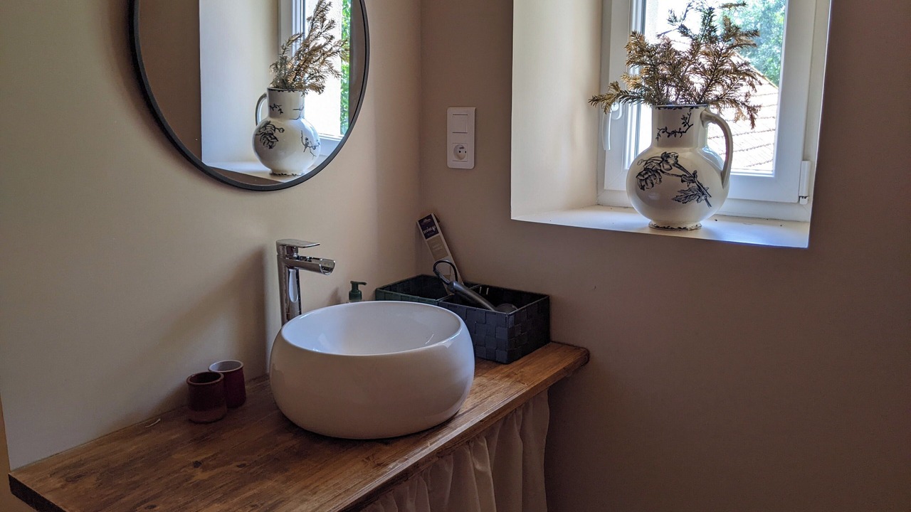 Photo of Bathroom in Saint-Germain-des-Champs