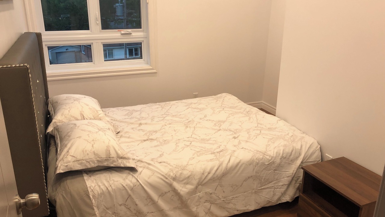 Photo of Bedroom in Laval
