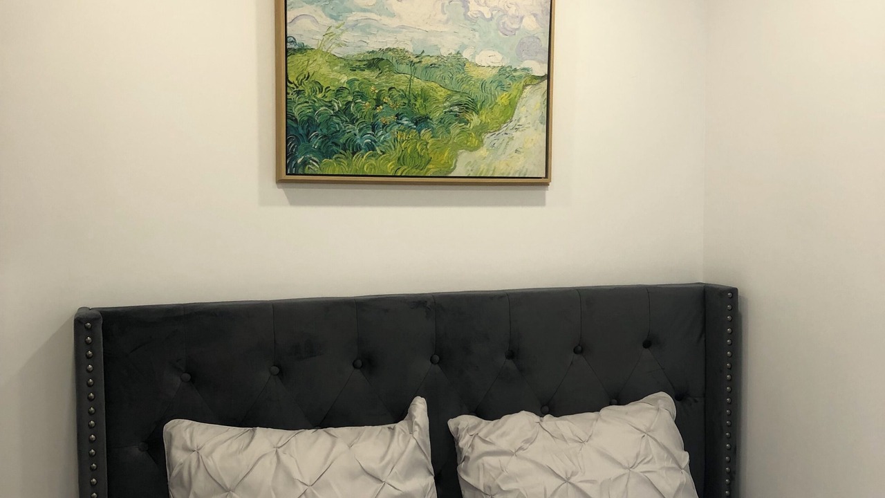 Photo of Bedroom in Laval