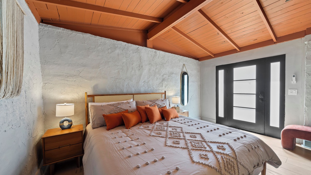 Photo of Bedroom in Feldman's