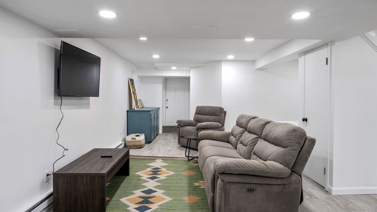 Photo of Bedroom in Wareham Center