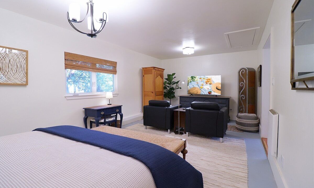 Photo of Bedroom in Bennett Valley