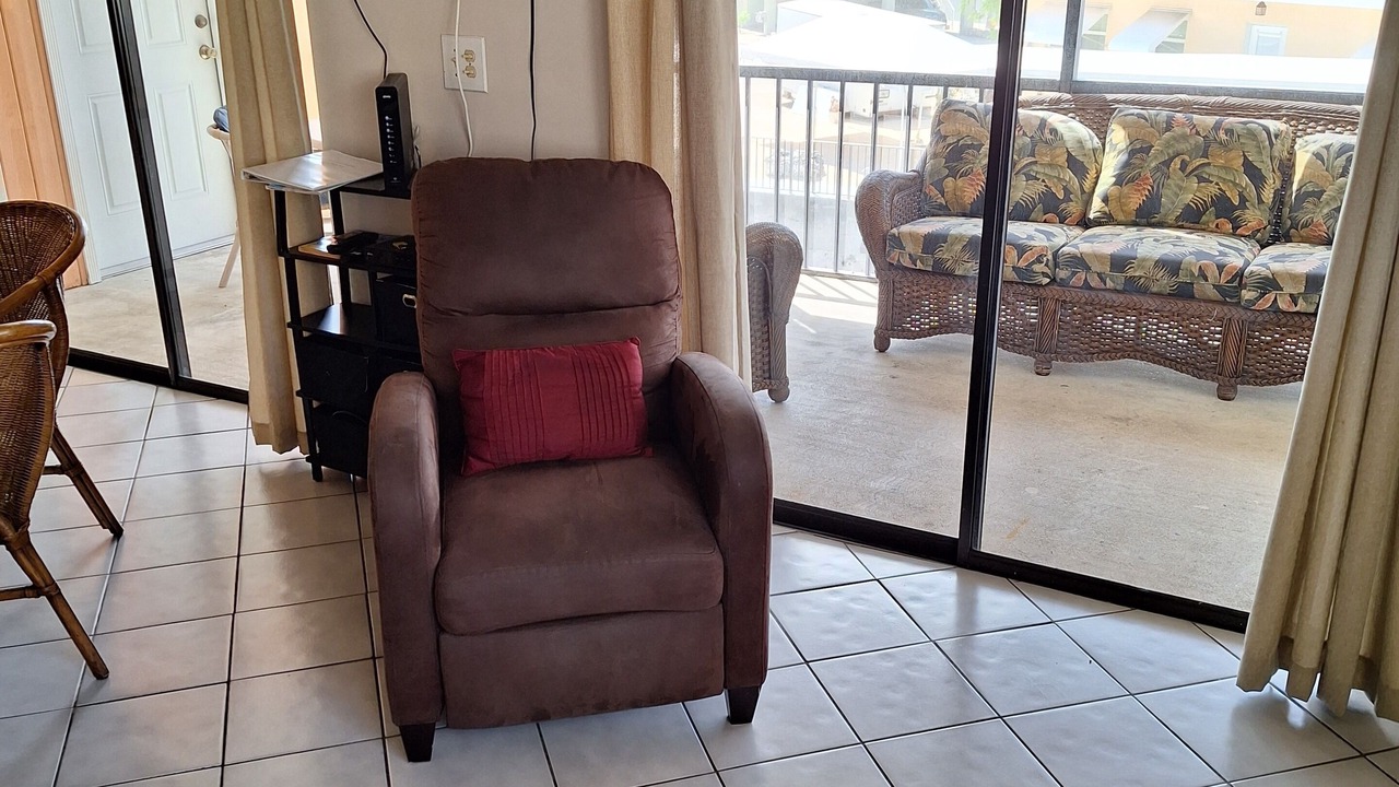 Photo of Livingroom in Twin Lakes