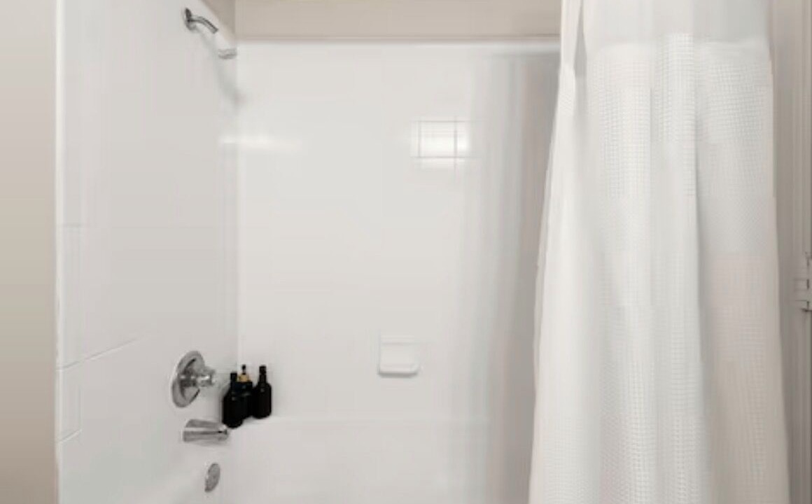 Photo of Bathroom in Pleasant Valley