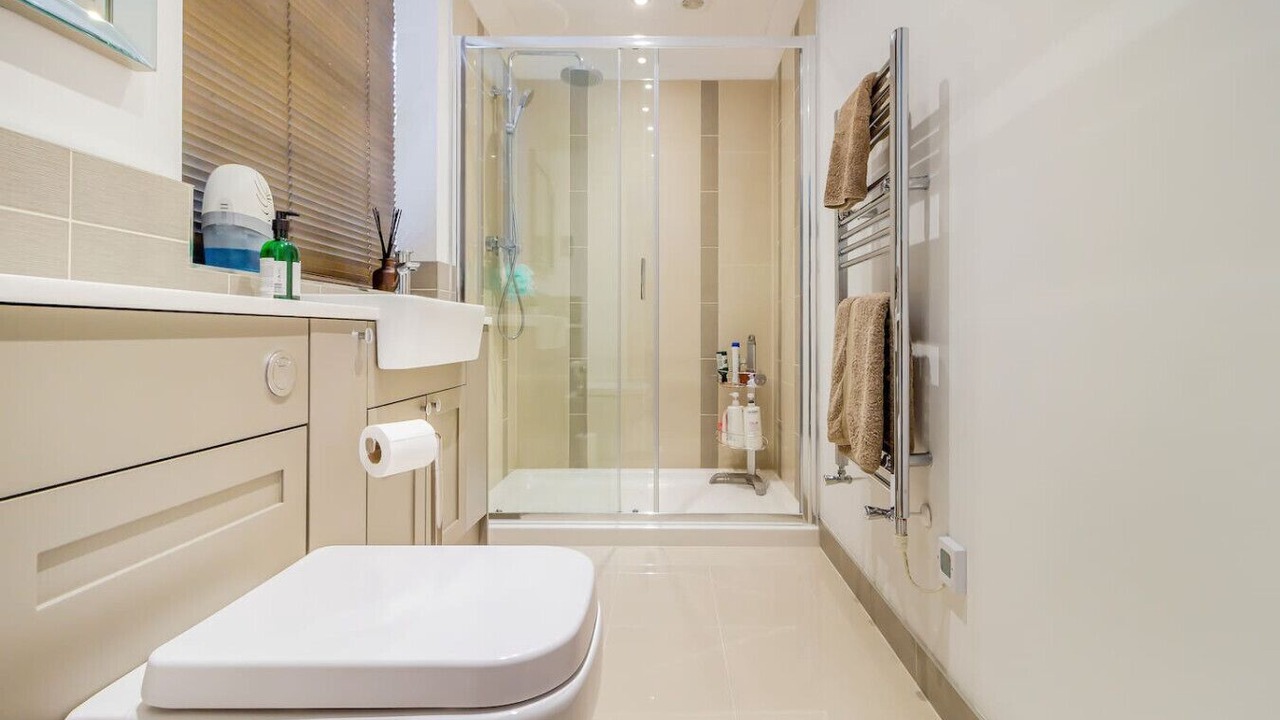 Photo of Bathroom in Cowbridge