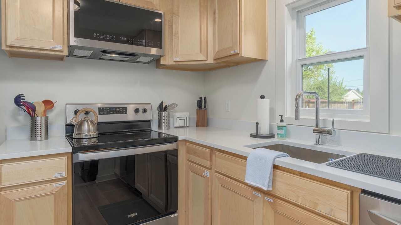 Photo of Kitchen in Southeast Eugene