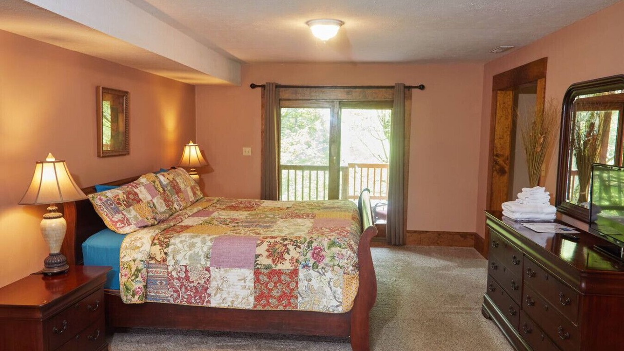 Photo of Bedroom in Timberline