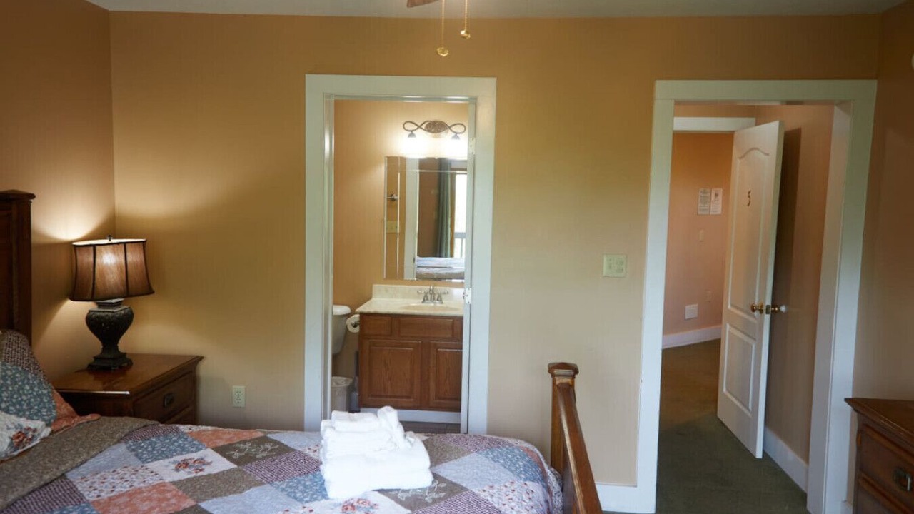 Photo of Bedroom in Timberline