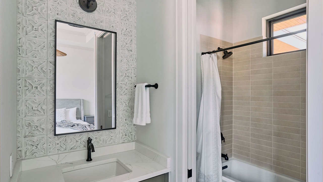Photo of Bathroom in Govalle