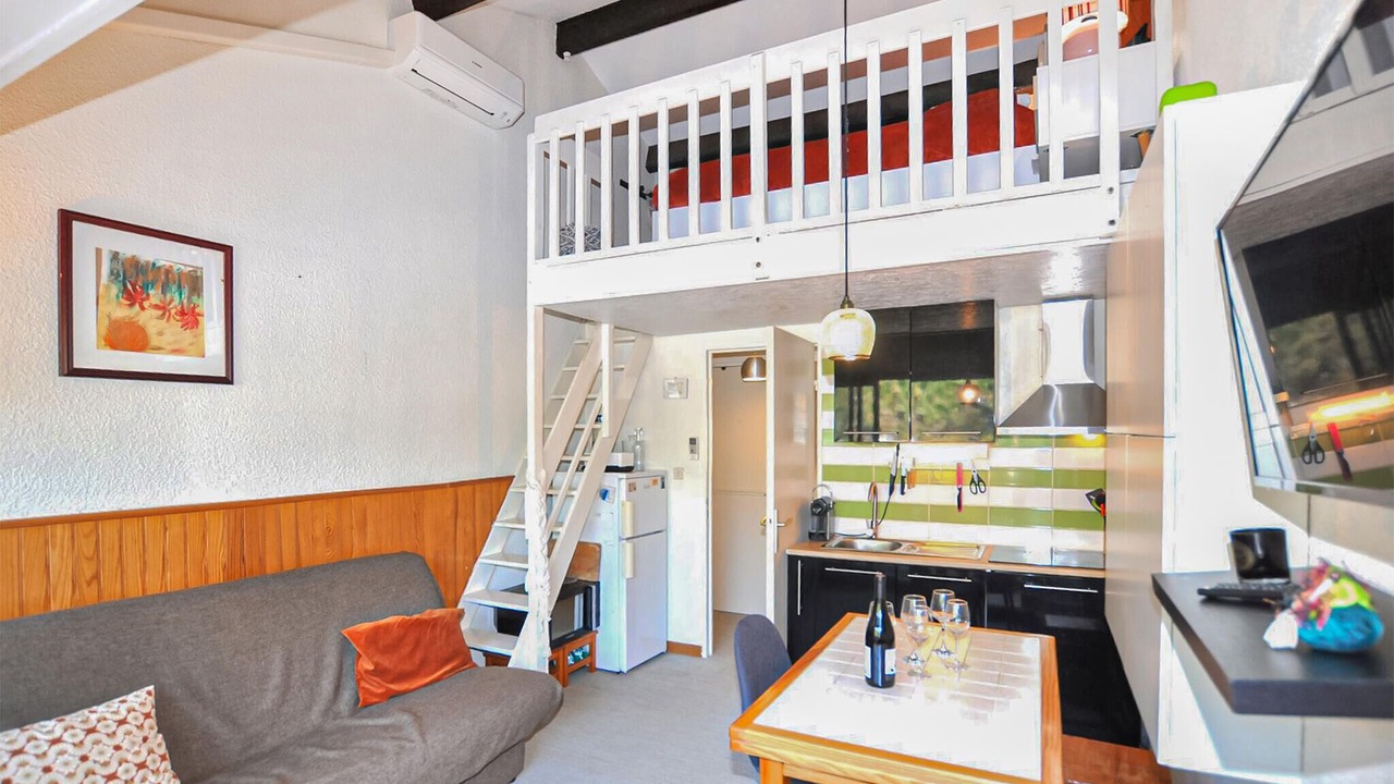 Photo of Bedroom in Saint-Cyprien Plage
