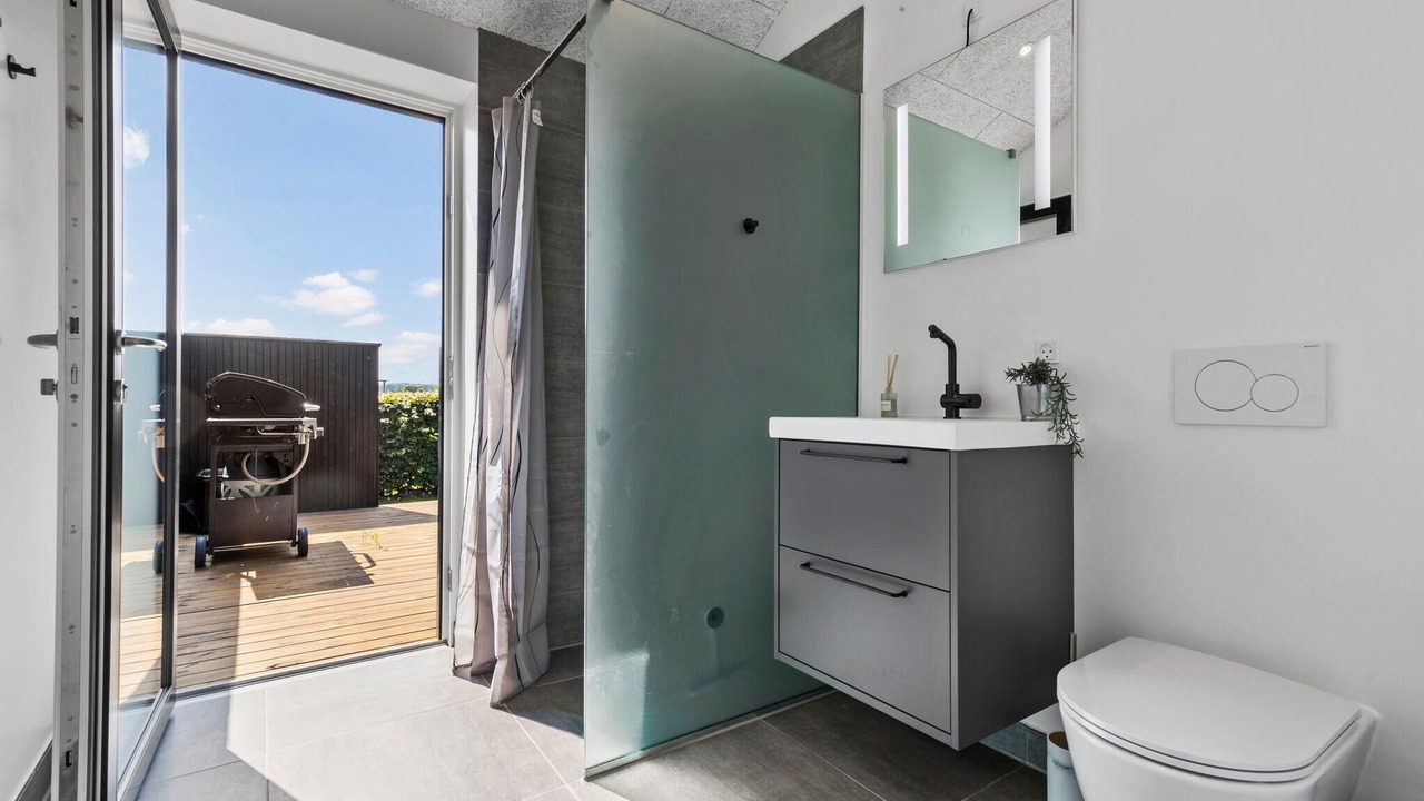 Photo of Bathroom in Grenaa