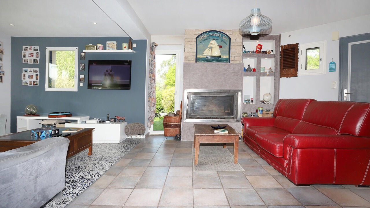 Photo of Bedroom in Montreuil-sous-Perouse