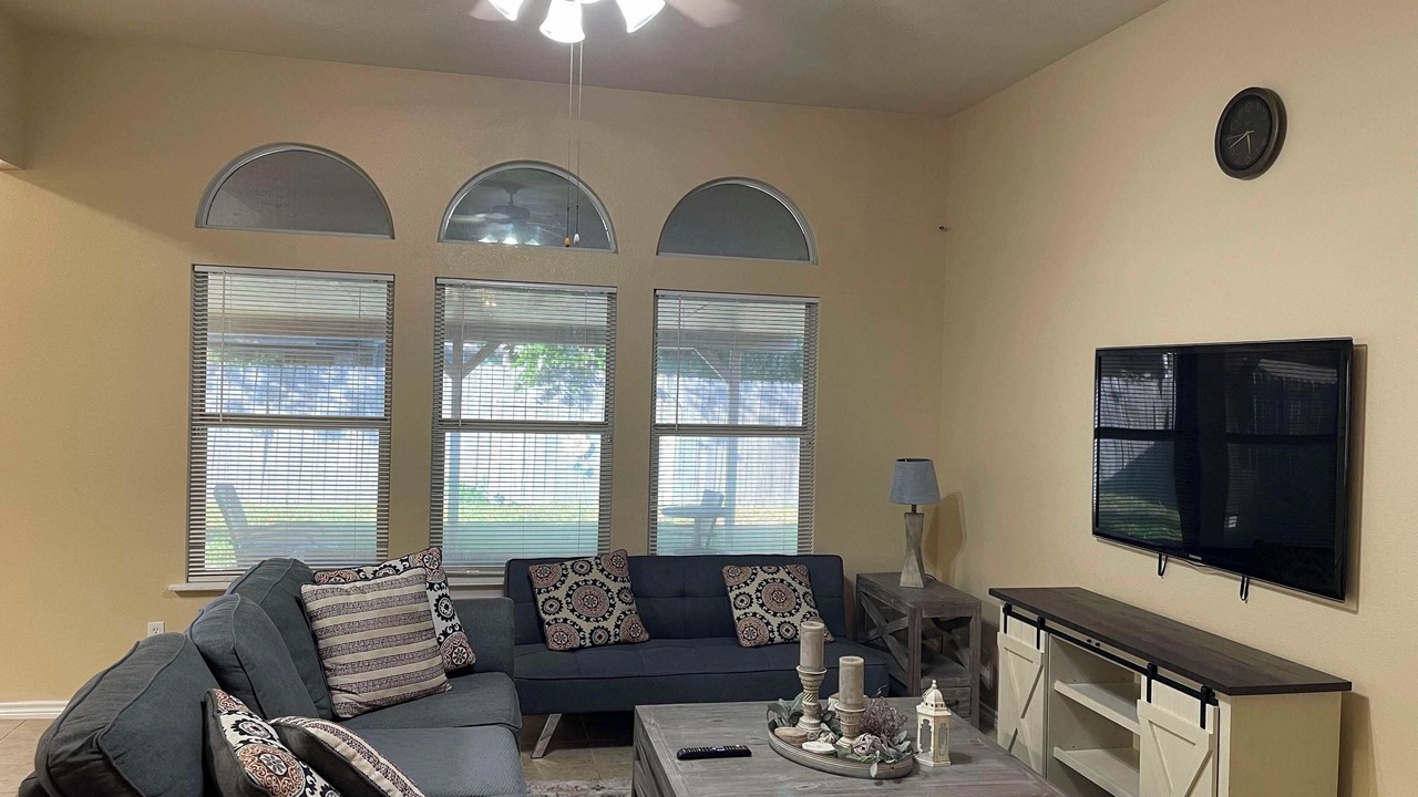 Photo of Livingroom in South Side
