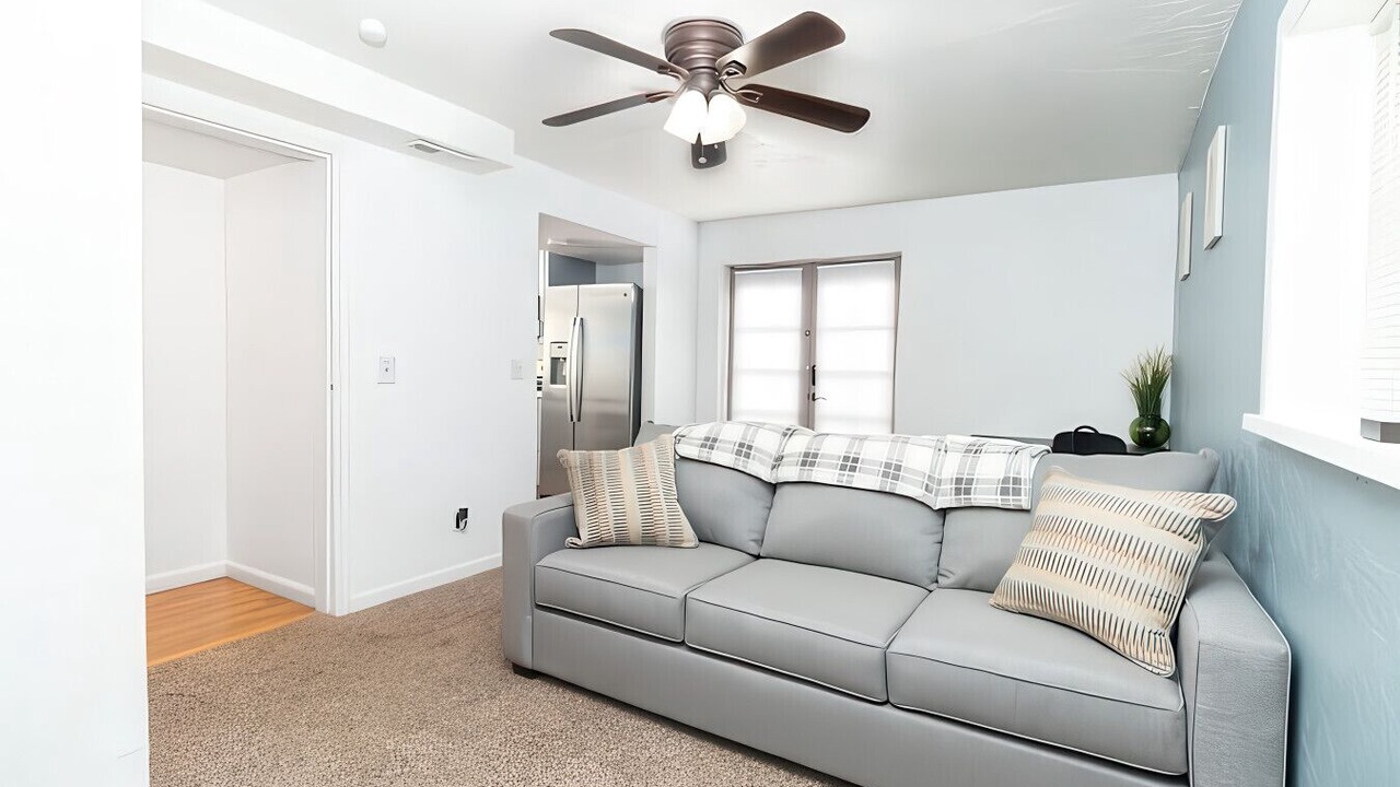 Photo of Livingroom in Millcreek
