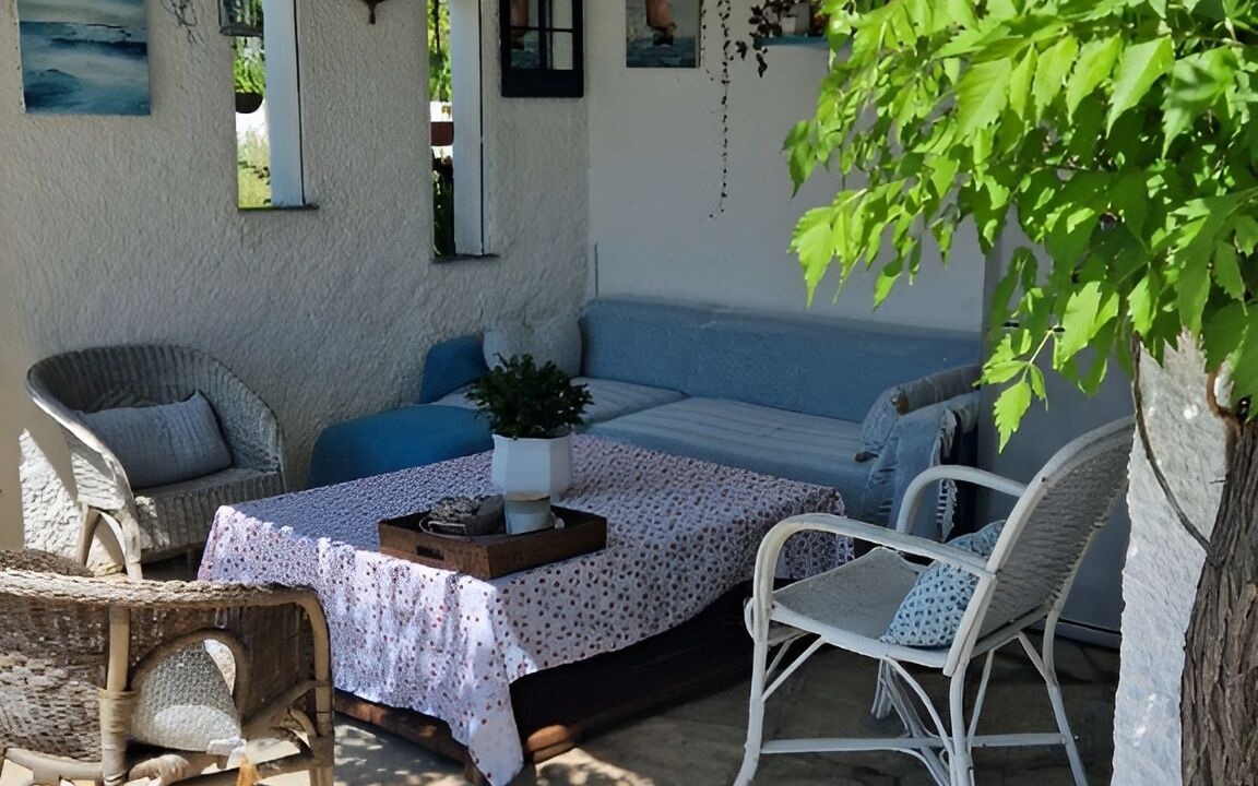 Photo of Patio Balcony in Vailhauques