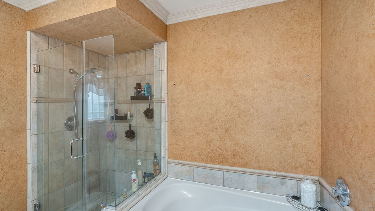 Photo of Bathroom in Woodland Hills