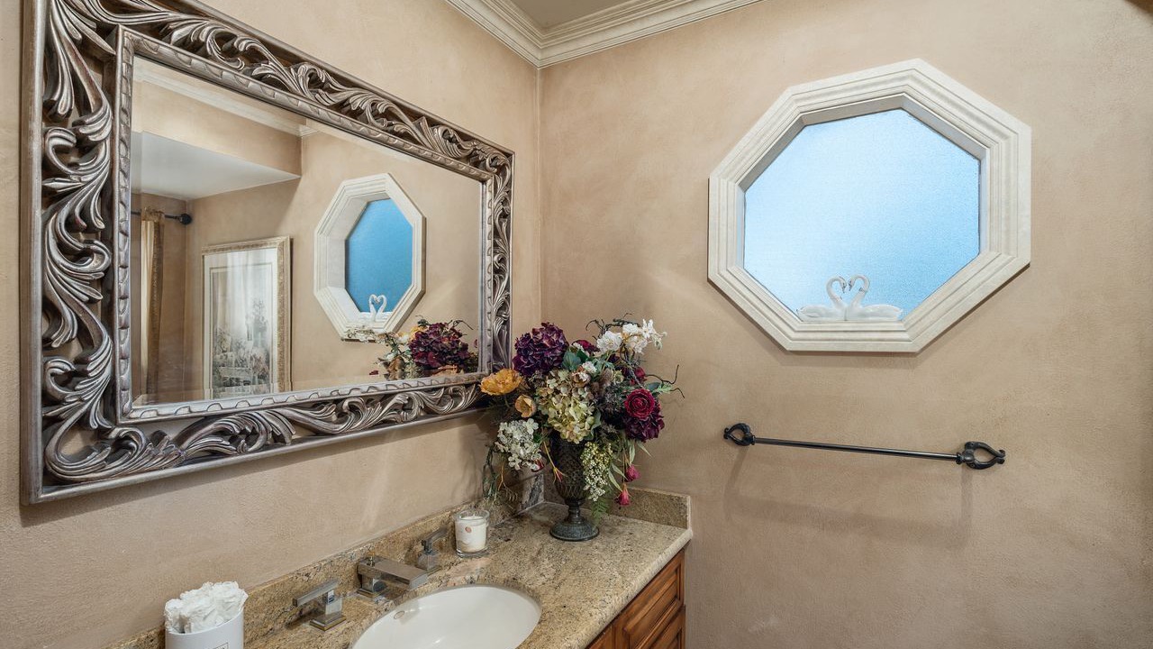 Photo of Bathroom in Woodland Hills
