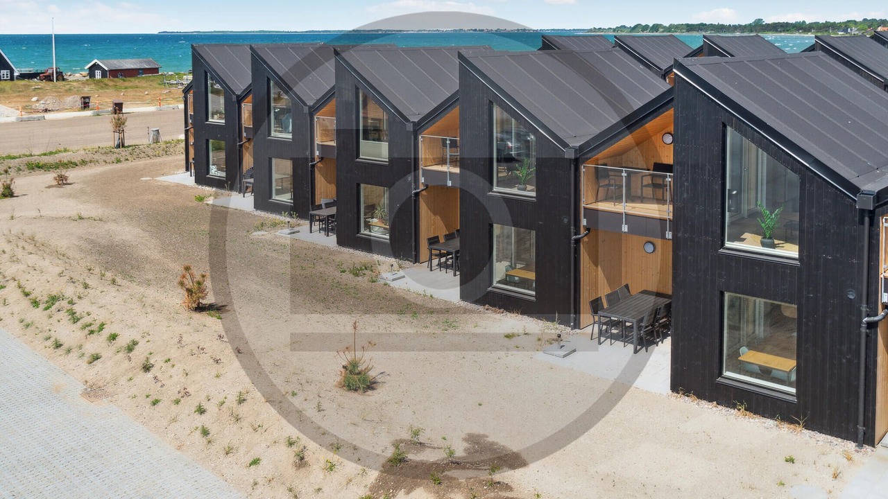 Photo of Others in Venemose