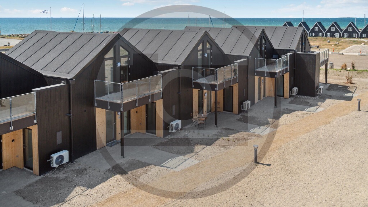 Photo of Others in Venemose