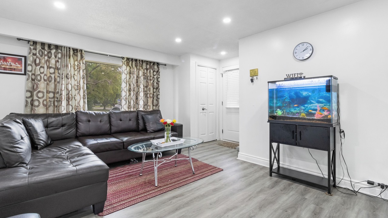 Photo of Livingroom in Niagara Falls