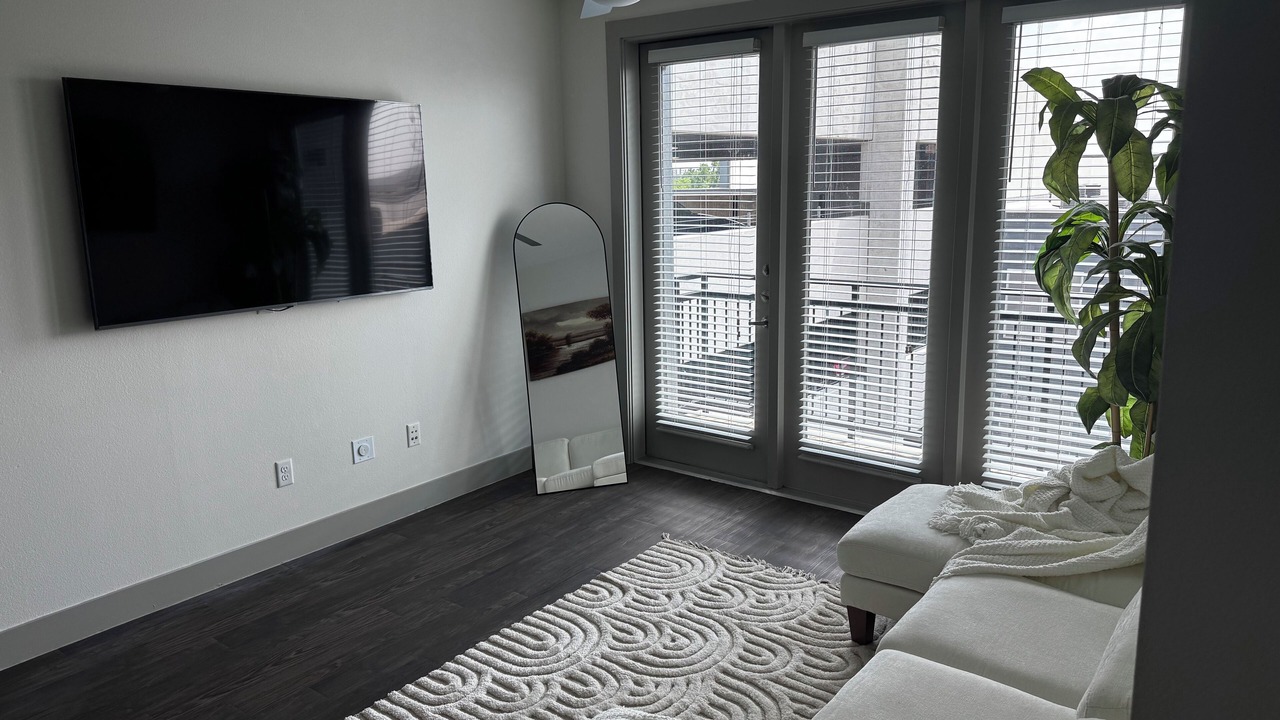 Photo of Livingroom in Addison