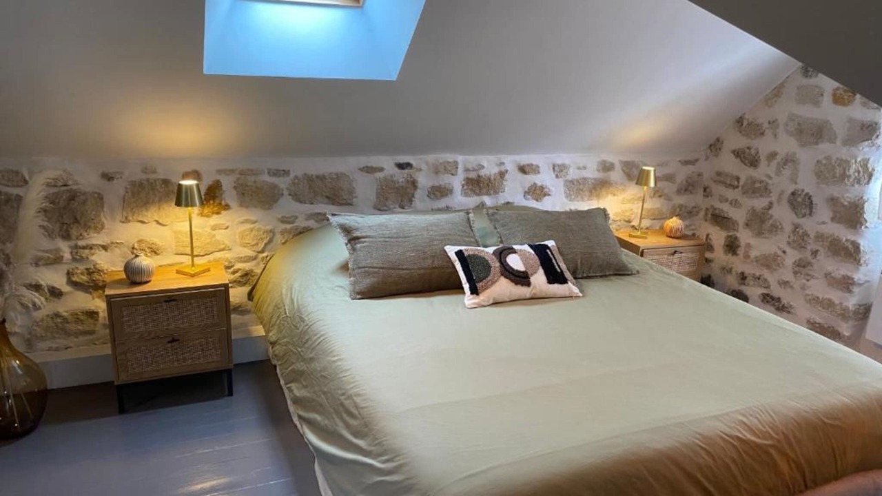 Photo of Bedroom in Senlis