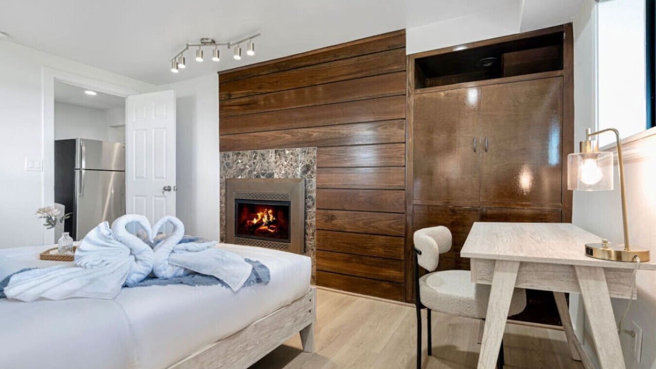 Photo of Bedroom in Bryn Mawr-Skyway