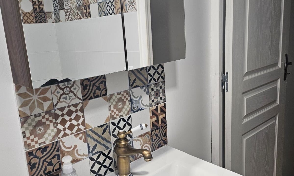 Photo of Bathroom in Elne