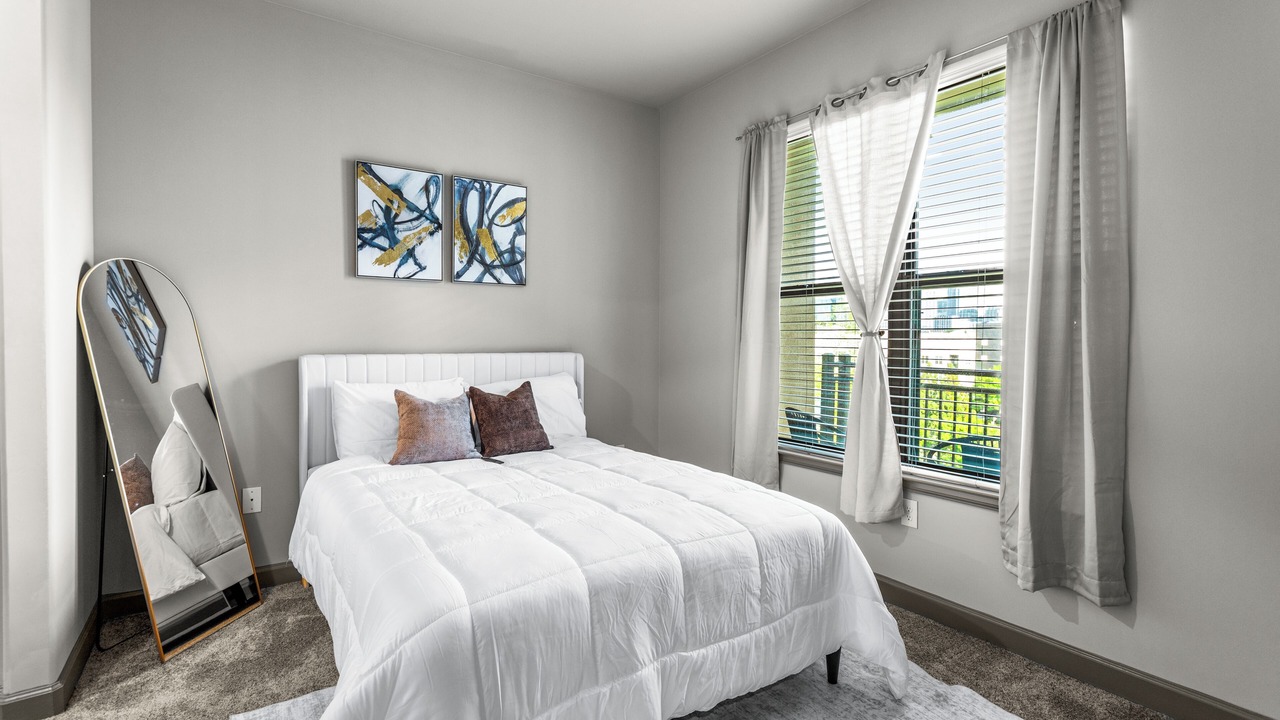 Photo of Bedroom in Loring Heights
