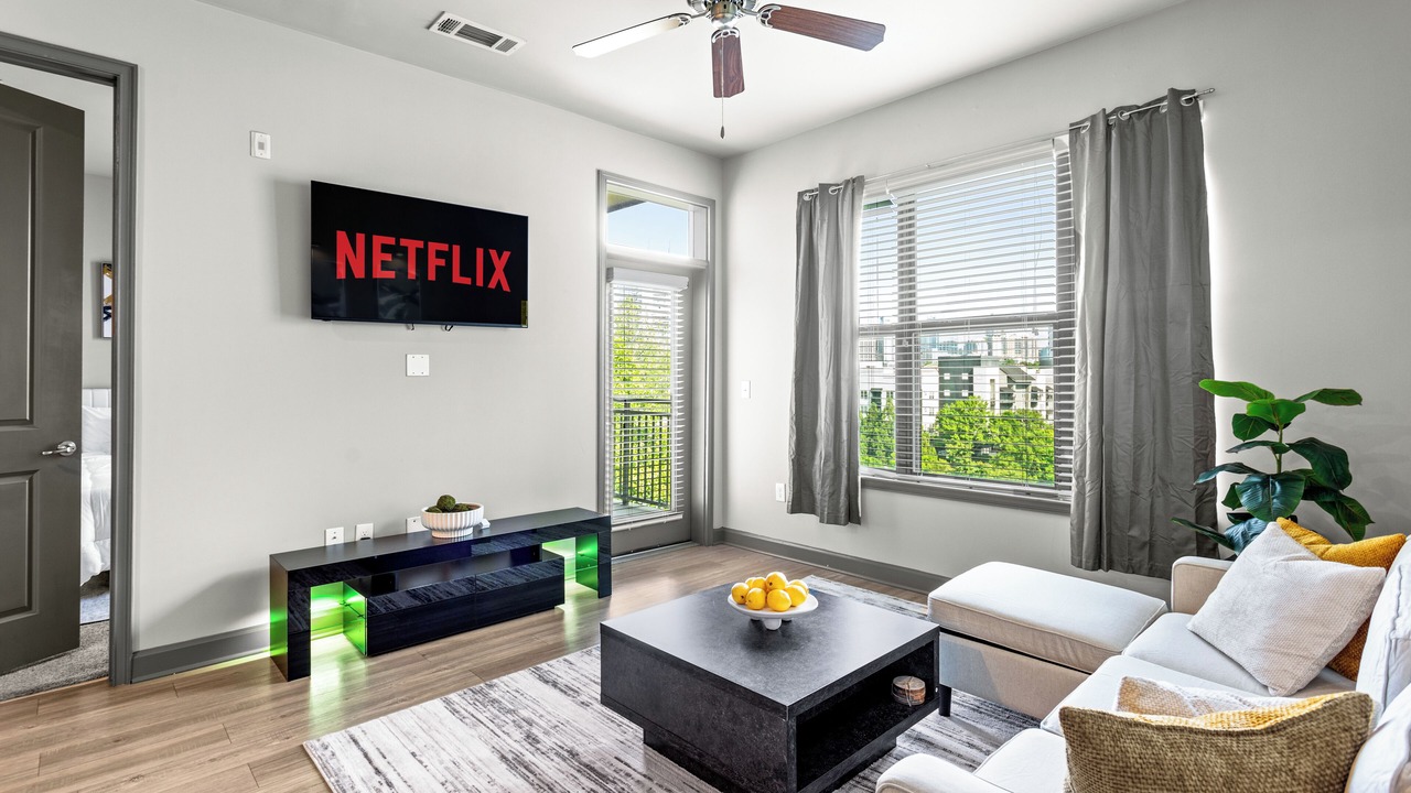 Photo of Livingroom in Loring Heights