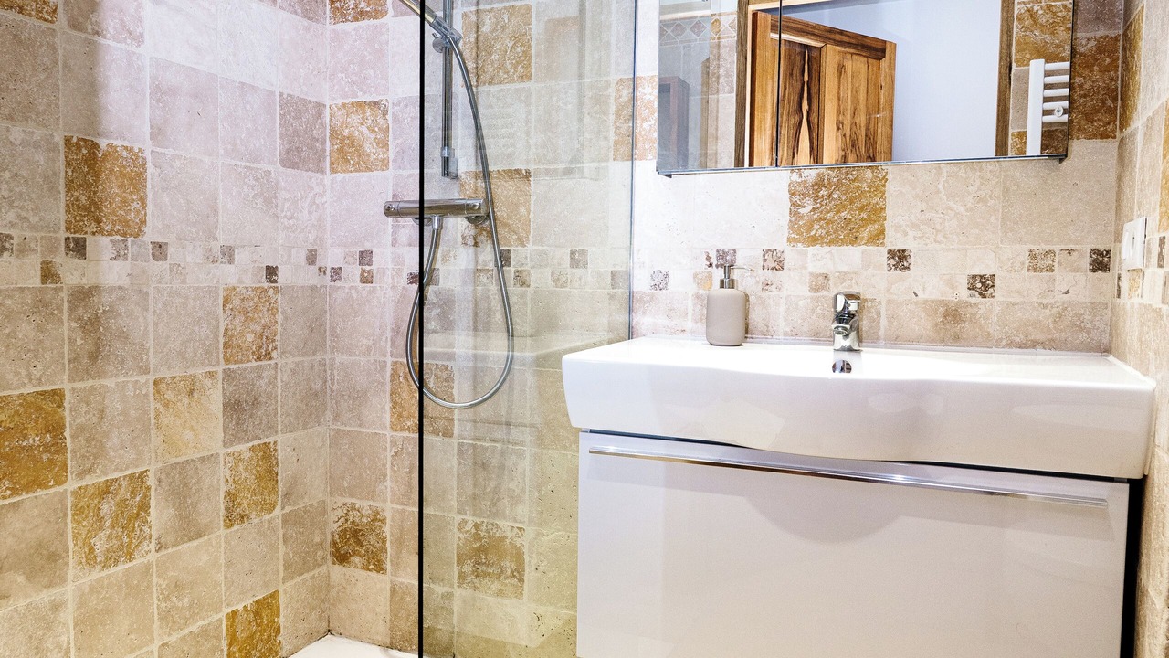 Photo of Bathroom in Cavillargues