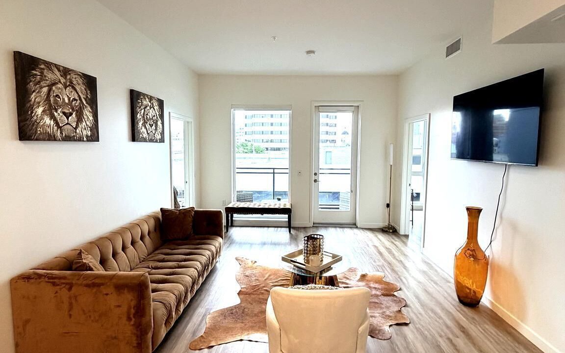 Photo of Livingroom in Downtown Sacramento