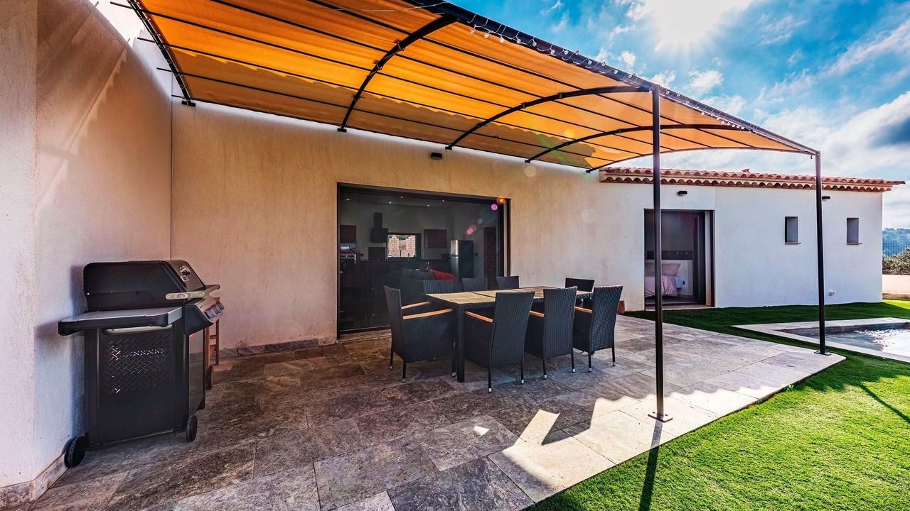 Photo of Outdoor in Aups