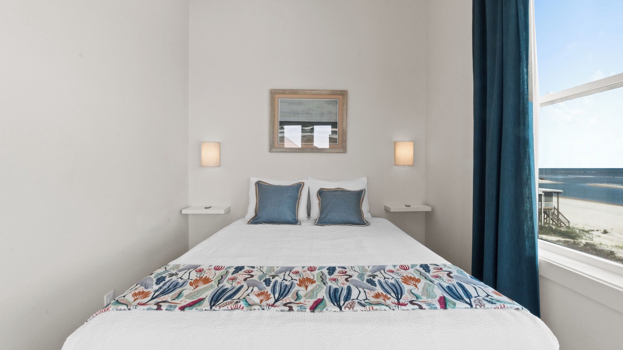 Photo of Bedroom in Indian Pass