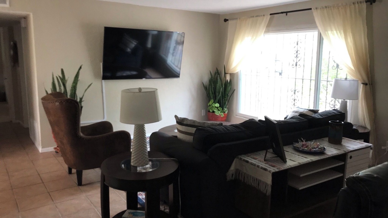 Photo of Livingroom in West Old Town