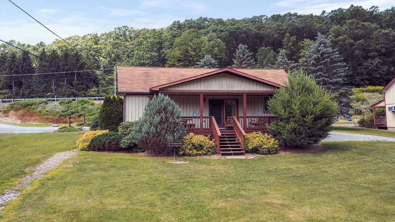 Photo of Outdoor in Gaines
