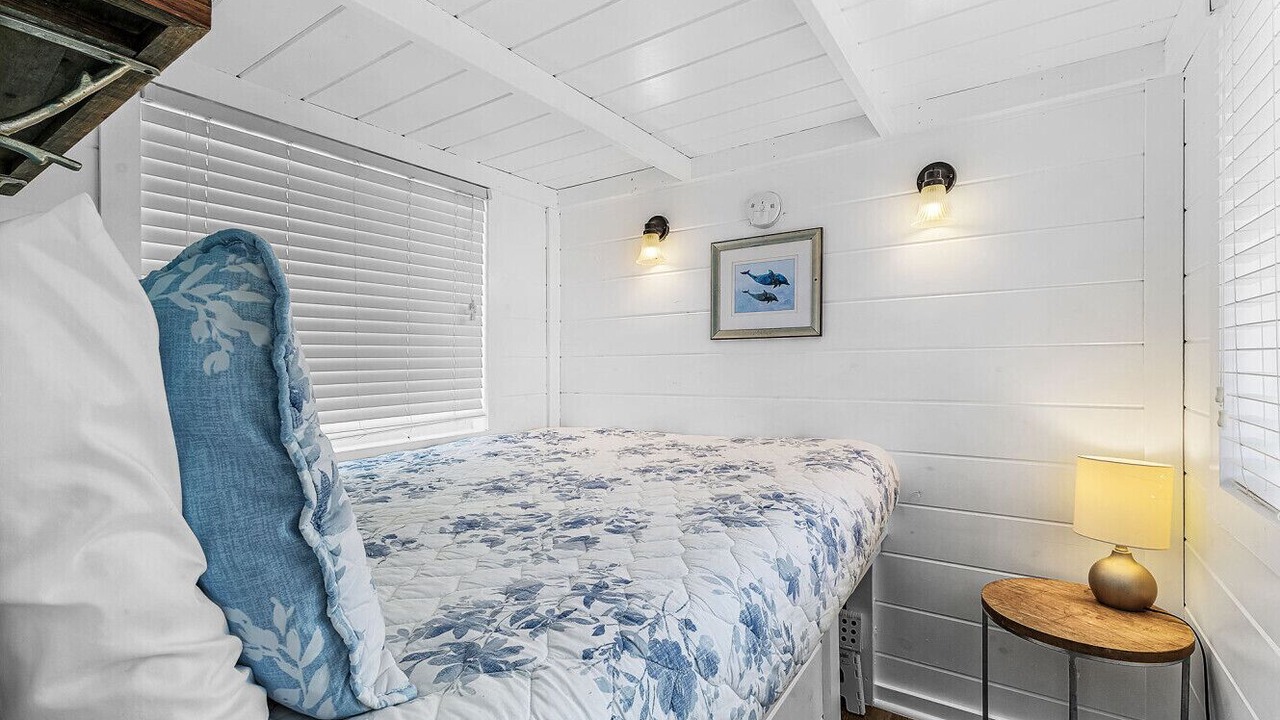Photo of Bedroom in Matlacha