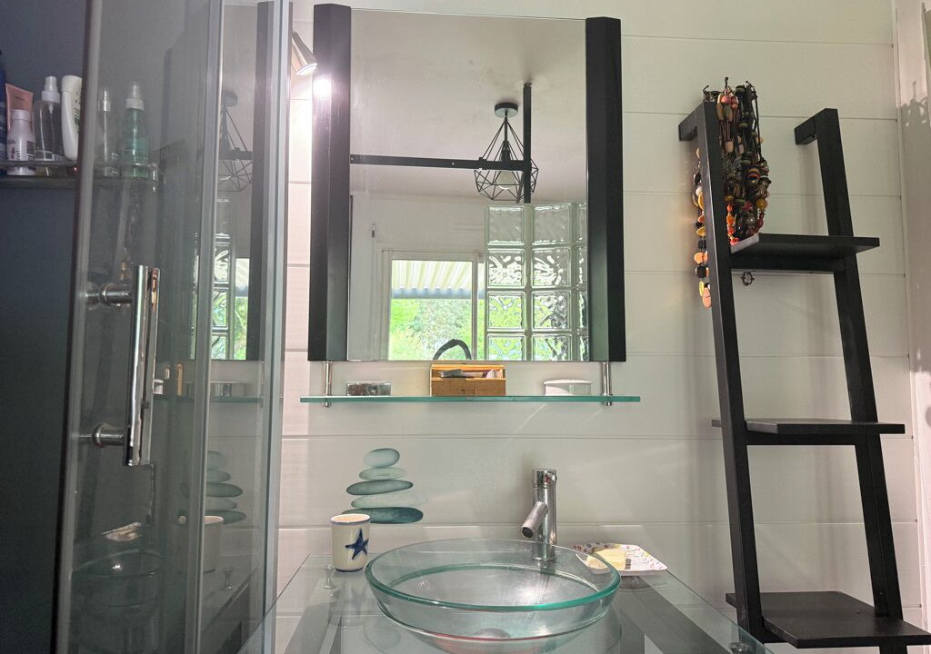 Photo of Bathroom in Sainte-Pazanne