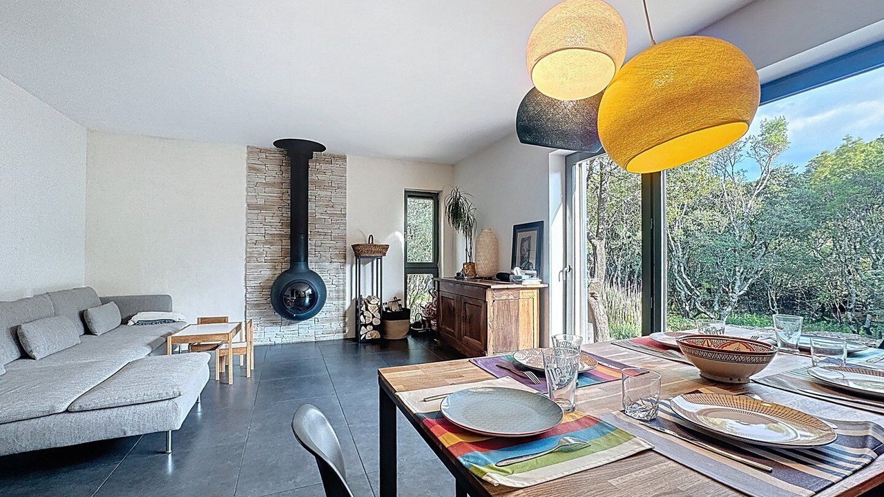 Photo of Livingroom in Viols-le-Fort