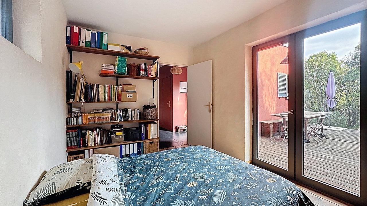 Photo of Bedroom in Viols-le-Fort
