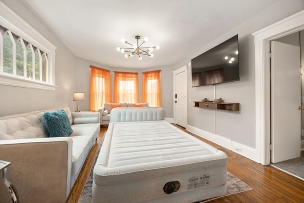 Photo of Livingroom in Southside