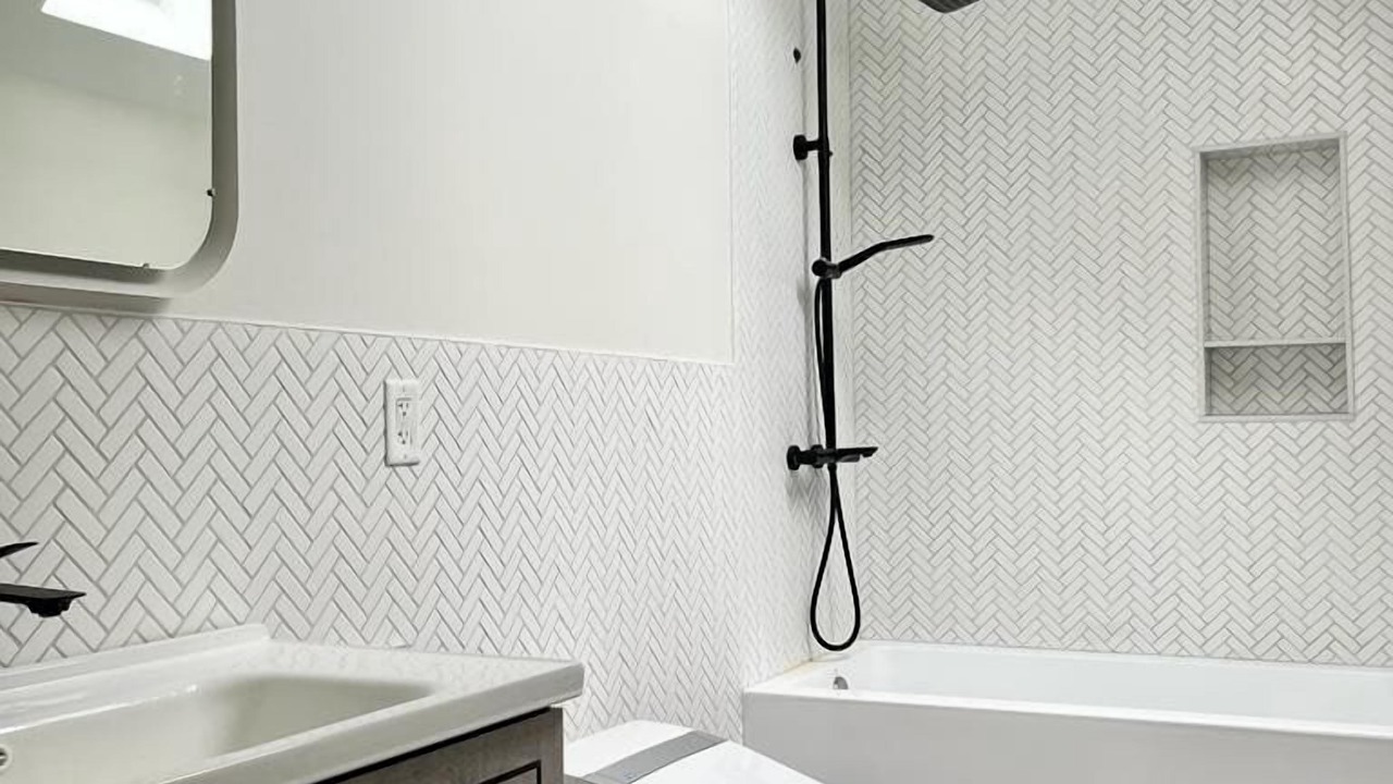 Photo of Bathroom in East Shore