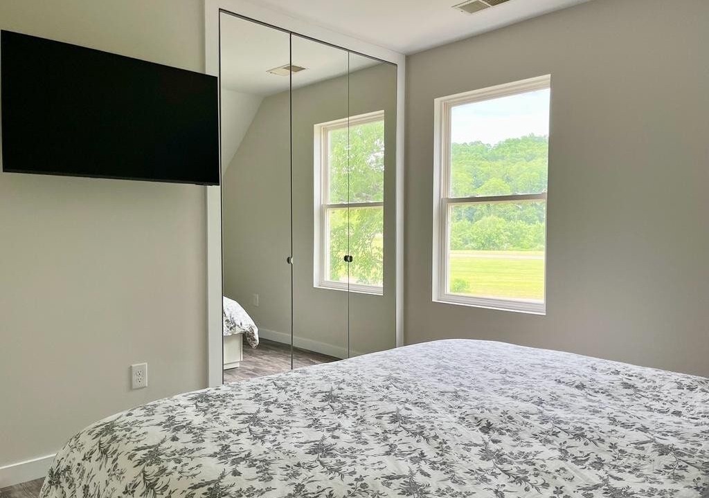 Photo of Bedroom in East Shore