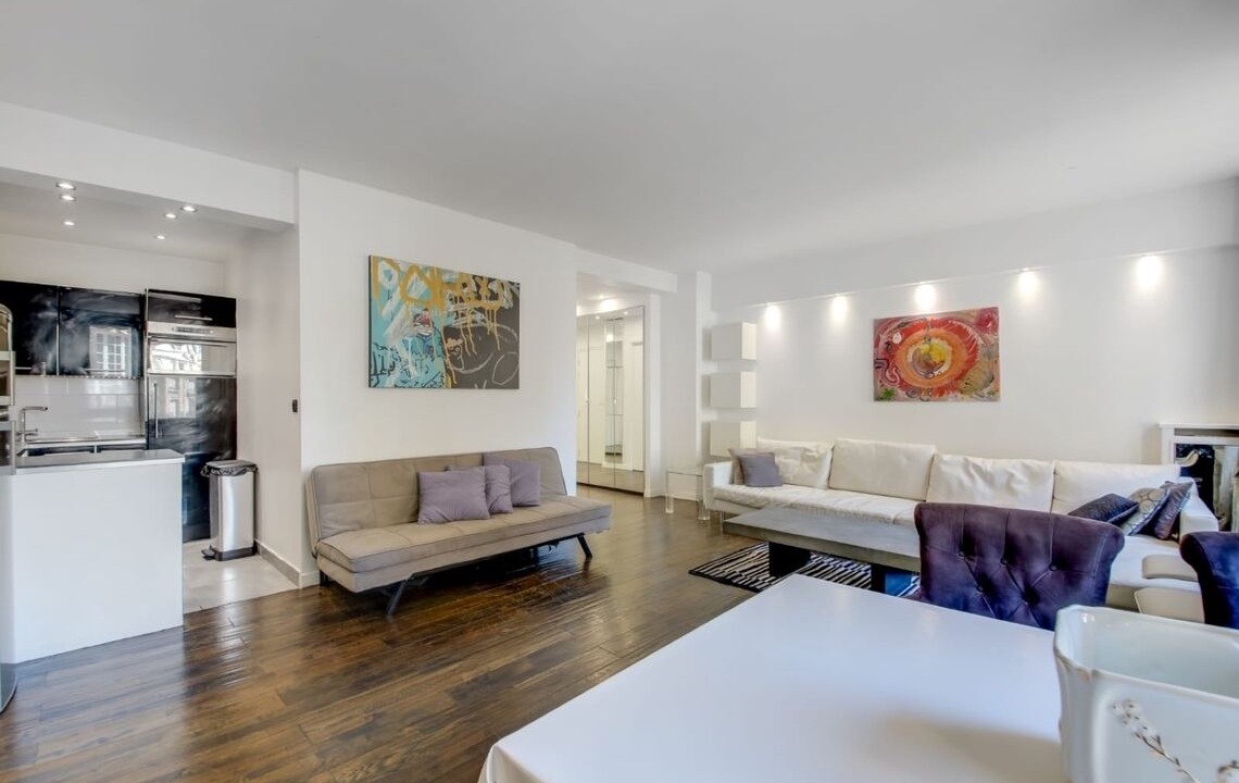 Photo of Livingroom in Plauzat