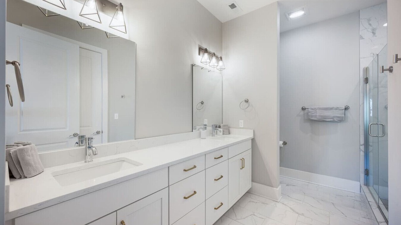 Photo of Bathroom in Central Business District