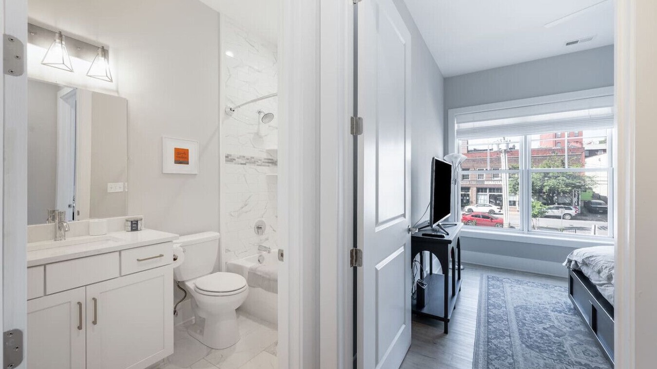 Photo of Bathroom in Central Business District