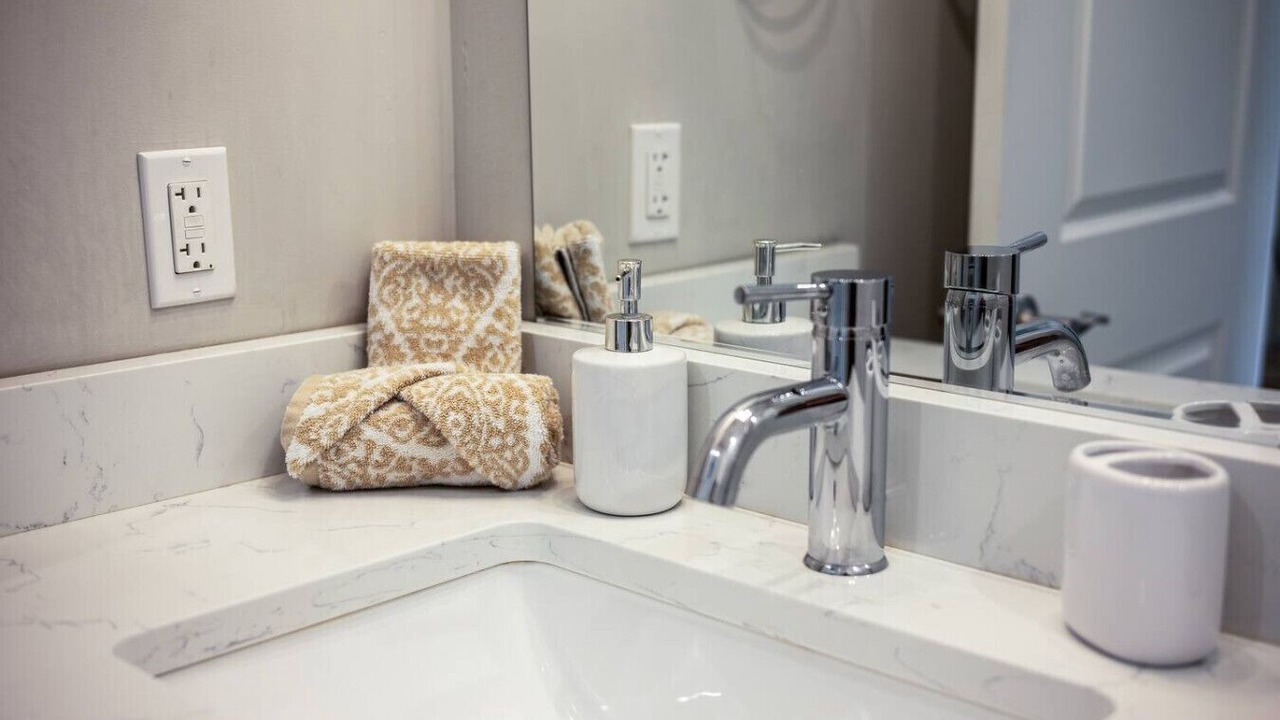 Photo of Bathroom in Central Business District